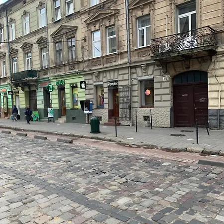 Daire центр. оперний театр. студія *