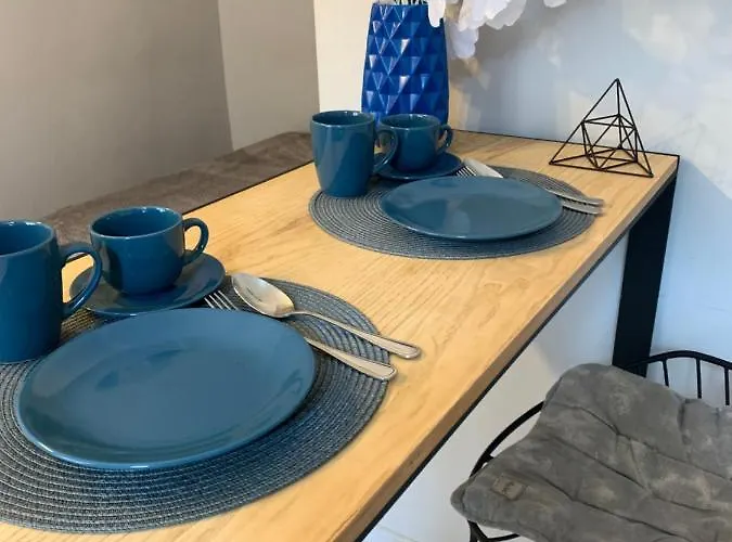 центр. оперний театр. студія Apartment *